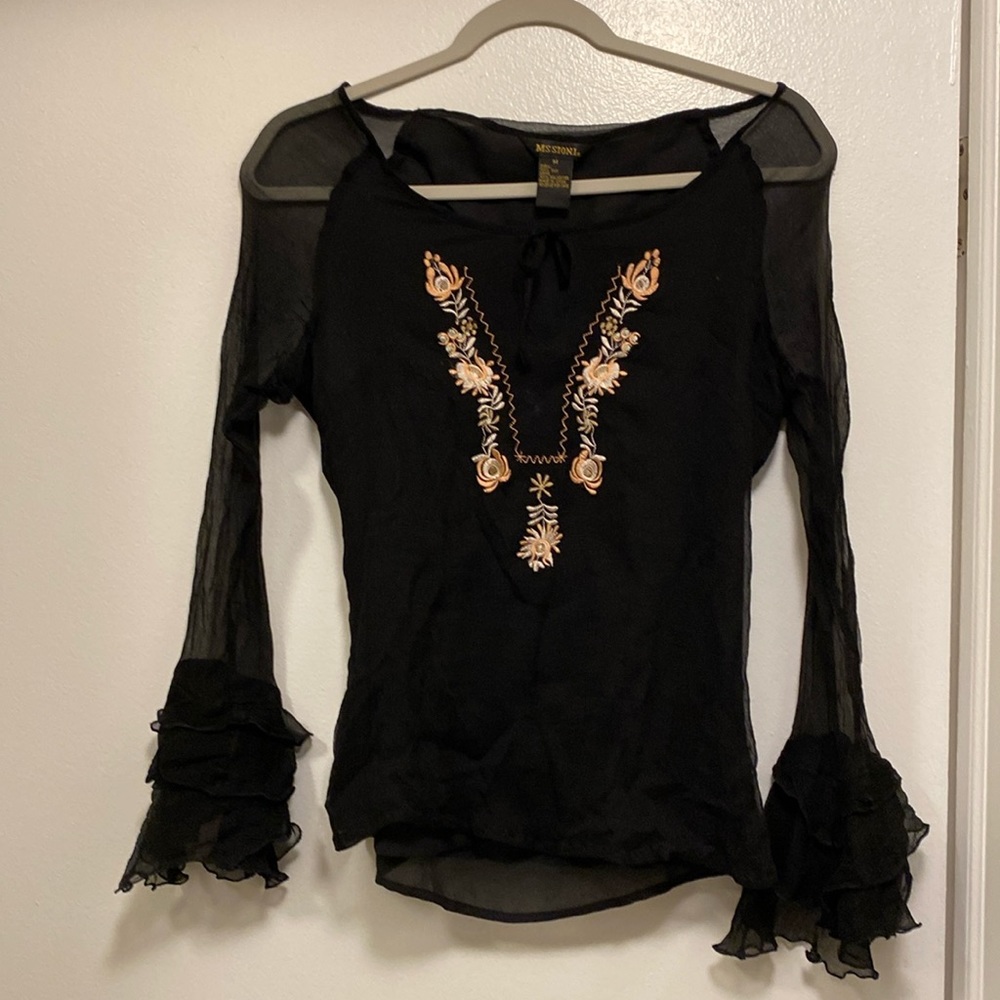 Mssioni vintage embroidered black silk top